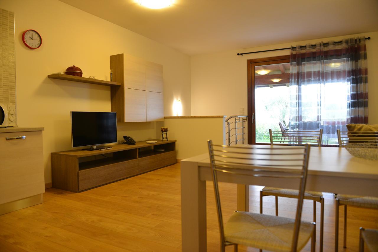 Residence Boschetti Манерба-дель-Гарда Экстерьер фото